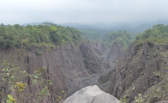 The Santa Teresa barranca, before a pyroclastic flow.